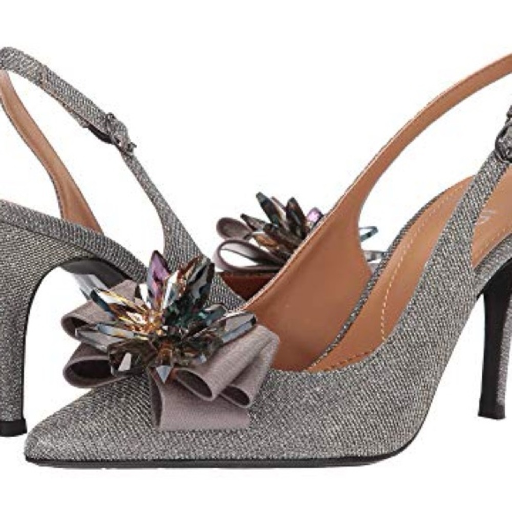 J.Reneé Denyell PEWTER SILVER GLITTER heels
